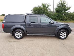 Nissan Navara Double Cab Pick Up Outlaw 2.5dCi WD