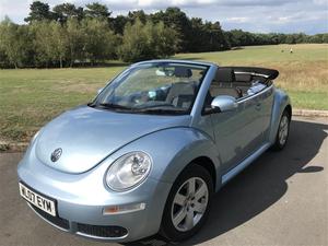 Volkswagen Beetle LUNA 8V