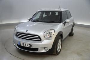 Mini Countryman 1.6 Cooper D 5dr [Pepper Pack] - AMBIENT