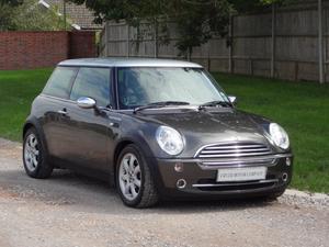 Mini Hatch Cooper  in Southampton | Friday-Ad