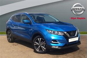 Nissan Qashqai 1.6 DiG-T N-Connecta [Glass Roof Pack] 5dr