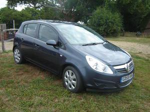 Vauxhall Corsa v Exclusiv in Lewes | Friday-Ad