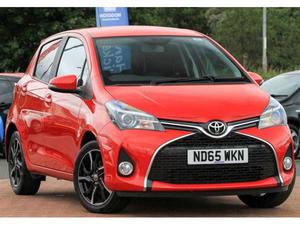 Toyota Yaris 1.33 VVT-i Design 5dr [Leather] Hatchback