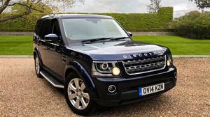 Land Rover Discovery 3.0 SDV6 XS with Front and Rea Auto