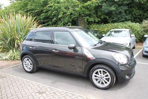 Mini Countryman COOPER D with Chilli pack, Nappa Leather and