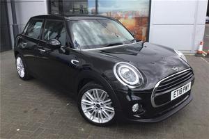 Mini Hatch 1.5 Cooper D II 5dr Hatchback