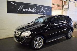 Mercedes-Benz M Class 3.0 ML300 CDI BLUEEFFICIENCY SPORT 5d