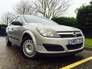 Vauxhall Astra 1.4 i 16v Life 5dr