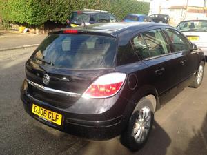 Vauxhall Astra 1.7 design cdti  leather seats ac in