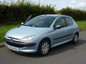 Peugeot 206 S  in Hove | Friday-Ad