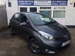 Toyota Yaris 1.0 VVT-I ICON PLUS 5d 69 BHP