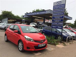 Toyota Yaris 1.33 VVT-i TR 5dr with REVERSE CAMERA AND