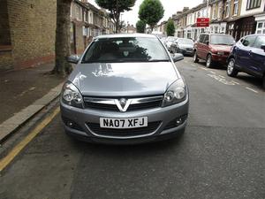 Vauxhall Astra Manual, 5 Speed, 3dr,