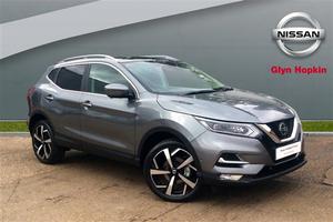 Nissan Qashqai 1.5 dCi Tekna [Glass Roof Pack] 5dr