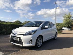 Toyota Yaris 1.5 VVT-i T Spirit Hybrid 5dr in Crawley |