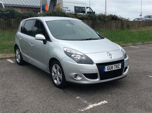 Renault Scenic 1.6 dCi Dynamique TomTom 5dr [Start Stop]