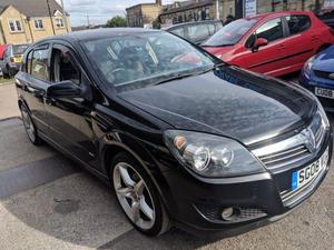 Vauxhall Astra  in Cleckheaton | Friday-Ad