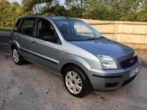 Ford Fusion two  in Uckfield | Friday-Ad