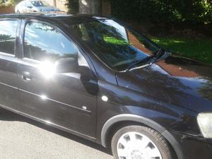 Vauxhall Corsa door 1.2 twinport black in Polegate |