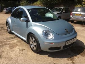 Volkswagen Beetle 1.4 LUNA 16V 3d 74 BHP