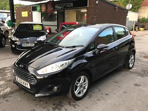 Ford Fiesta  in Hyde | Friday-Ad