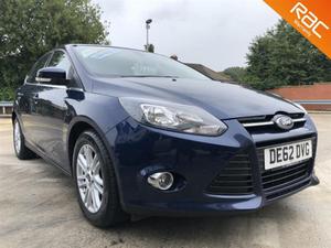 Ford Focus 1.0 TITANIUM 5DR