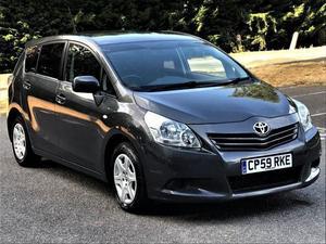 Toyota Verso  in London | Friday-Ad