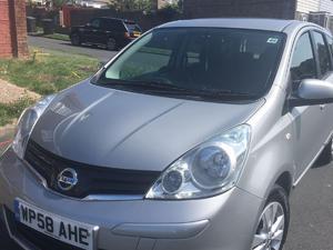 Nissan Note Acenta Auto 1.6 Petrol Silver in Eastbourne |