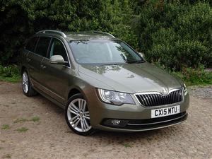 Skoda Superb 2.0 TDI CR 170 Elegance 5 door