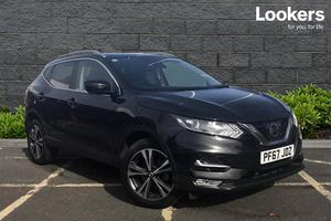 Nissan Qashqai 1.2 DiG-T N-Connecta (Glass Roof Pack) 5dr