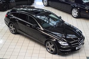 Mercedes-Benz CLS 5.5 CLS63 BlueEFFICIENCY AMG Shooting