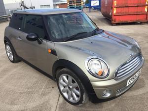 Mini Hatch First  in Cardiff | Friday-Ad