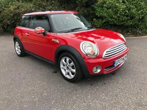 Mini Hatch  in Poole | Friday-Ad