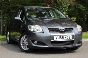 Toyota Auris 1.6 VVTi TR 5dr