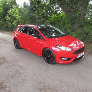 Ford Focus 1.5 T EcoBoost Zetec S Red Edition (s/s) 5dr
