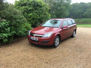 Vauxhall Astra Estate  Automatic 1.8 petrol only 