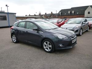 Ford Focus 1.6 ZETEC NAVIGATOR 5Dr AUTO 124 BHP