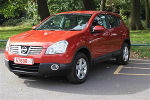 Nissan Qashqai 2.0 Acenta 5dr..very low milage, full service