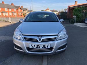 Vauxhall Astra 1.6 i 16v Life 5dr