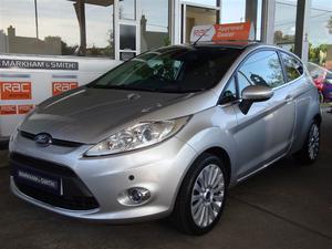 Ford Fiesta TITANIUM dr 2 Owners FSH 8 stamps just