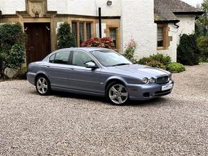 Jaguar X-Type 2.2 D DPF SE 4dr Auto