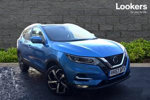 Nissan Qashqai 1.6 dCi Tekna (Glass Roof Pack) 5dr 4WD