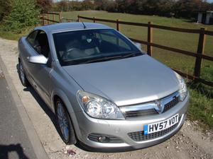Vauxhall Astra 1.8 TWIN TOP DESIGN 3DR