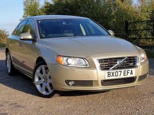 Volvo S in Ongar | Friday-Ad