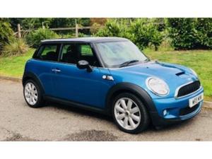 Mini Hatch Cooper S  in Lightwater | Friday-Ad