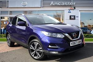 Nissan Qashqai 1.2 DiG-T N-Connecta [Glass Roof Pack] 5dr