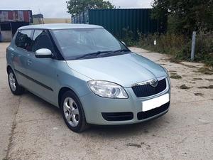 Skoda Fabia  PLATE 1.4 cc SHOWING ONLY 77 - K WITH