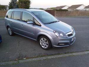 Vauxhall Zafira  in Eastbourne | Friday-Ad