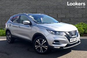 Nissan Qashqai 1.2 DiG-T N-Connecta (Glass Roof Pack) 5dr