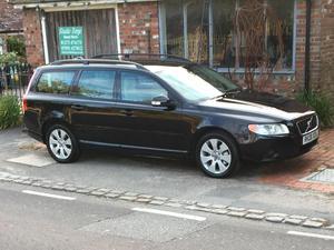 Volvo V70 D5 Geartronic  in Lewes | Friday-Ad